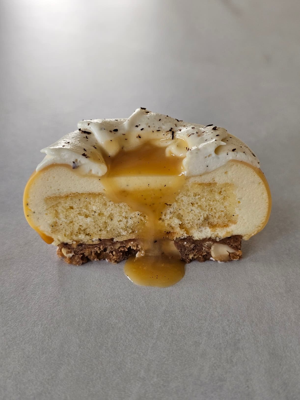 Entremet Vanille Tonka — La Seconde Part, pâtisserie artisanale au Havre — vue 3